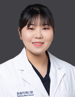 李旻