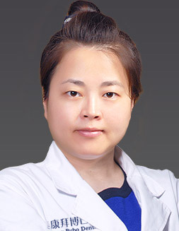 余笑笑