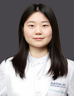 杨佩瑶